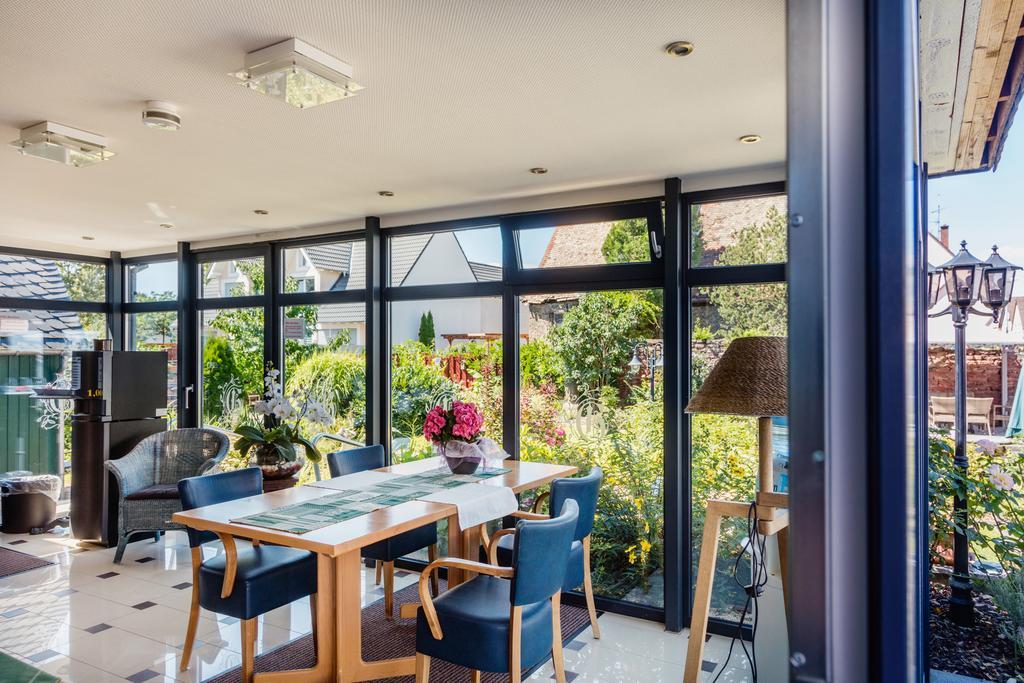 Business Pension Gasper Raunheim Exterior foto